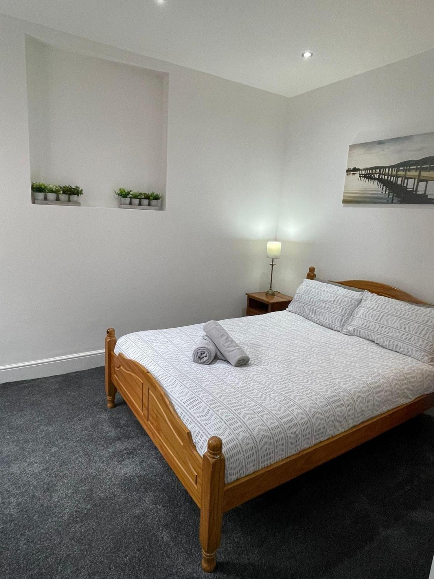 Boutique Rooms بيركينهيد المظهر الخارجي الصورة
