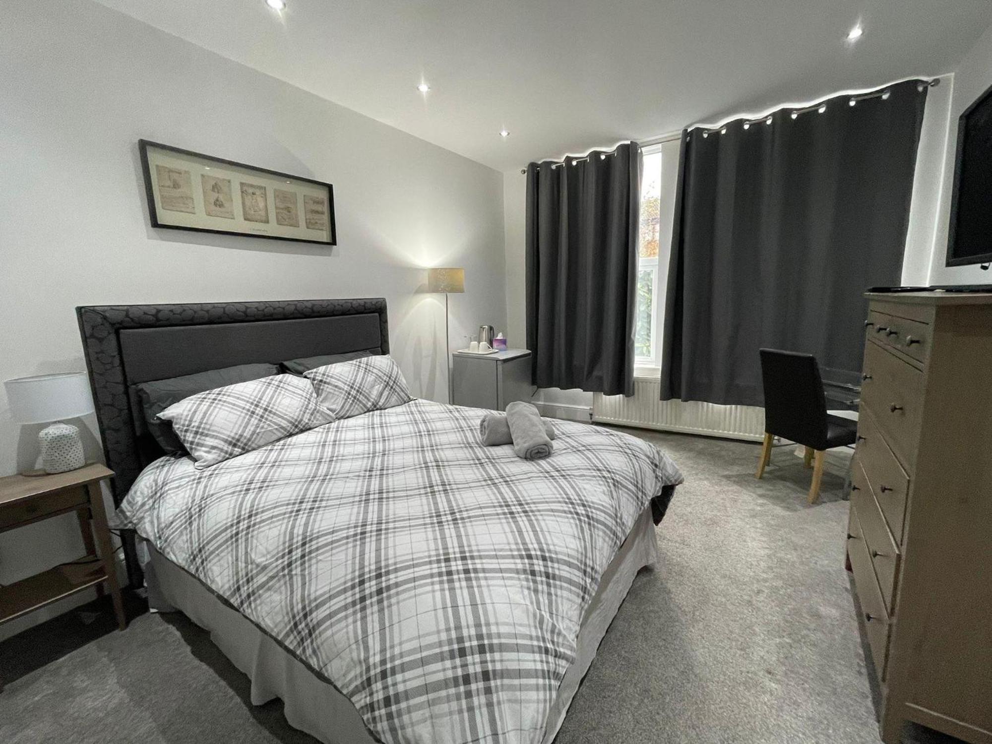 Boutique Rooms بيركينهيد المظهر الخارجي الصورة